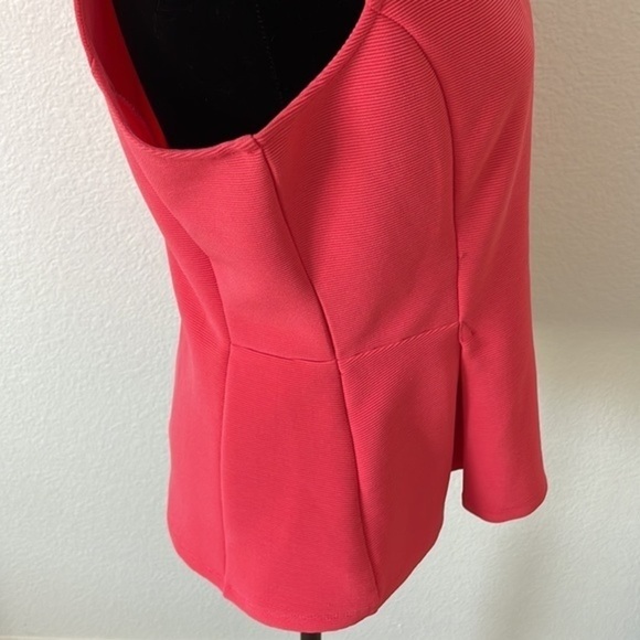 NWT Halogen Coral Zipper Back Sleeveless Peplum Top 0048 - Picture 5 of 10